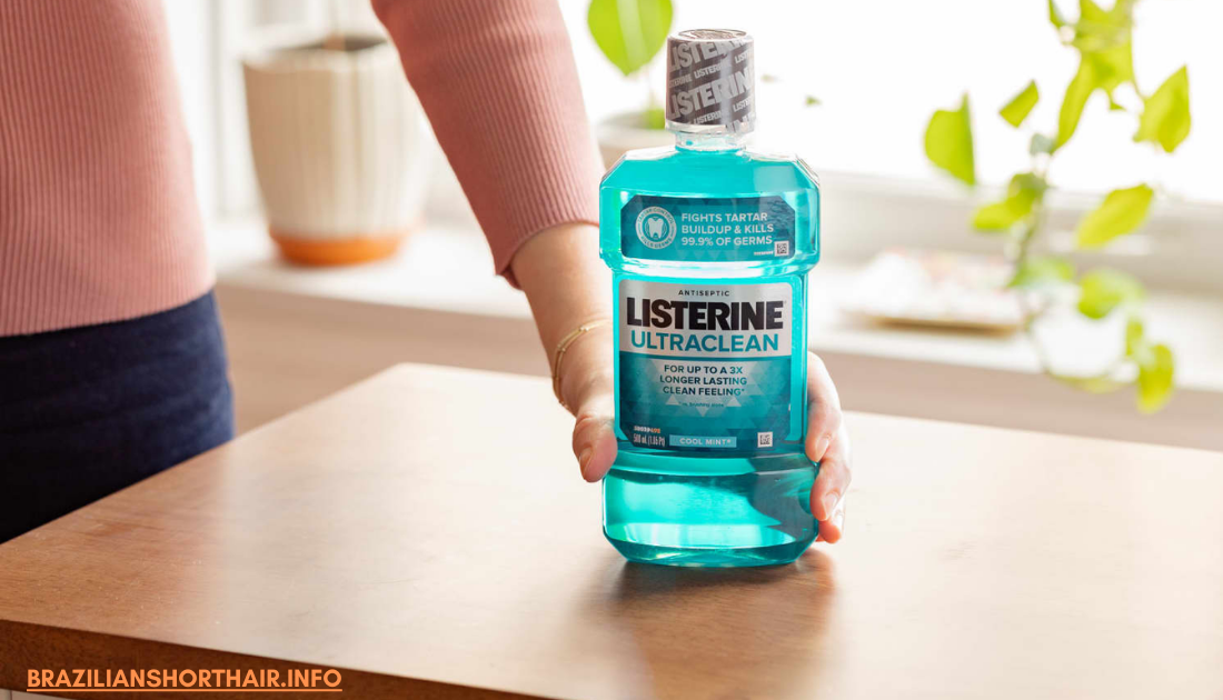 Read more about the article Listerine Antiseptic: The Essential Mouthwash for Optimal Oral Health